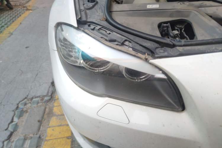 Used BMW 5 Series 2013 520Li Elegant Edition Right Front Headlight