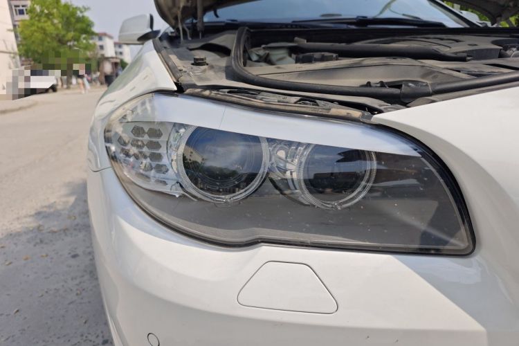 Used BMW 5 Series 2013 530Li Leading Model Right Front Headlight