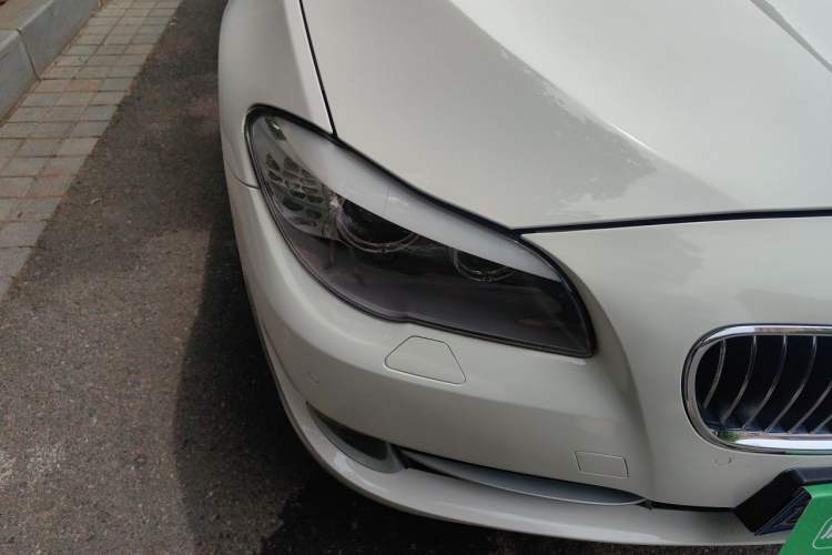 Used BMW 5 Series 2013 525Li Luxury Model Right Front Headlight