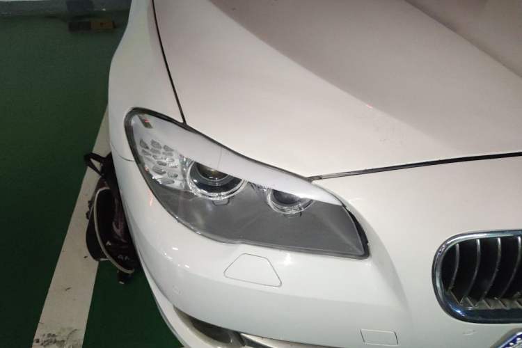 Used BMW 5 Series 2013 530Li Leading Model Right Front Headlight