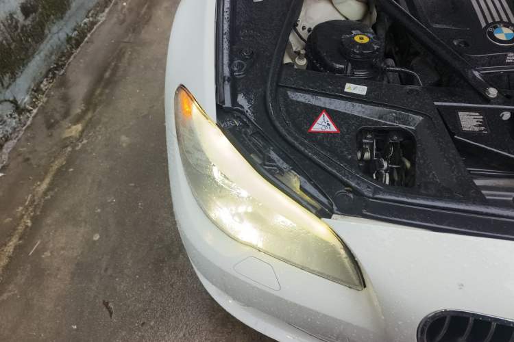 Used BMW 5 Series 2013 530Li Leading Model Right Front Headlight