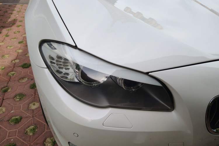Used BMW 5 Series 2013 520Li Elegant Edition Right Front Headlight