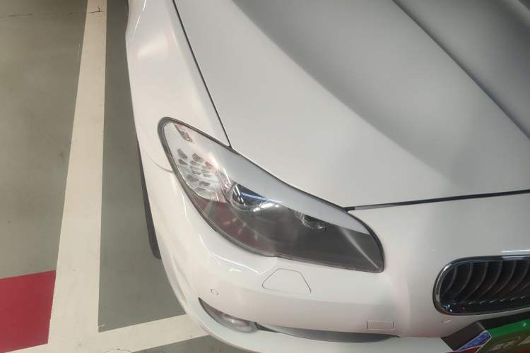 Used BMW 5 Series 2013 530Li Leading Model Right Front Headlight