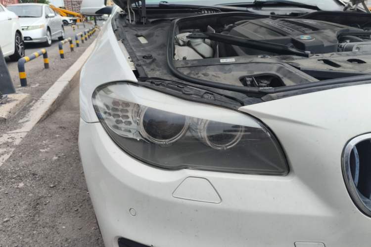 Used BMW 5 Series 2013 535Li Leading Model Right Front Headlight