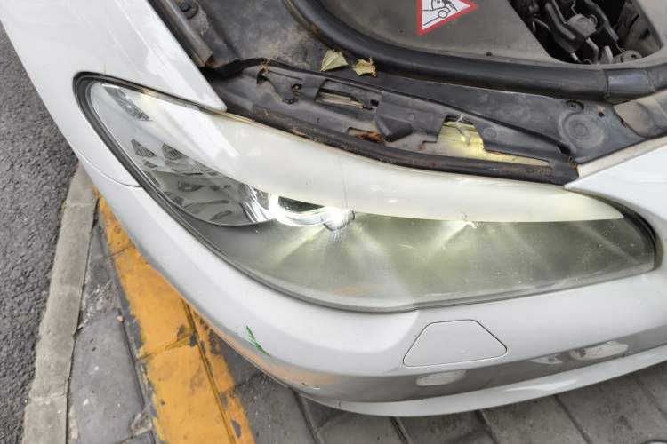 Used BMW 5 Series 2013 525Li Leading Model Right Front Headlight
