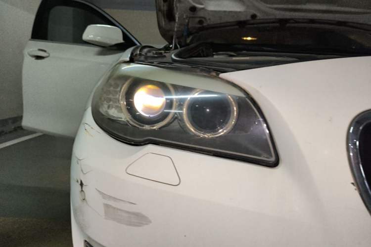 Used BMW 5 Series 2013 525Li Luxury Model Right Front Headlight