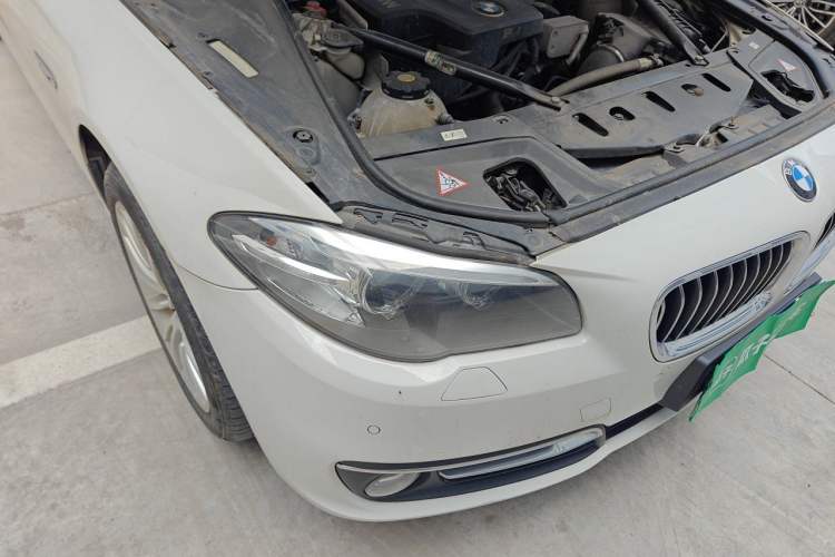 Used BMW 5 Series 2013 525Li Zhuole Edition Right Front Headlight