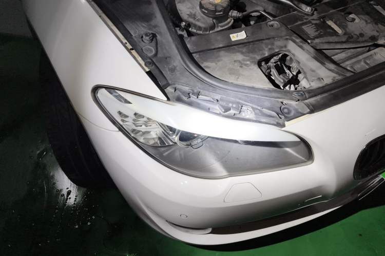 Used BMW 5 Series 2013 530Li Leading Model Right Front Headlight