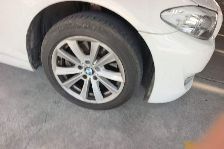 Used BMW 5 Series 2013 520i Elegant Edition Right Front Wheel Hub