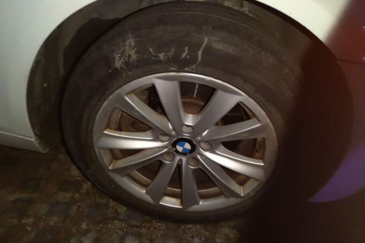 Used BMW 5 Series 2013 520i Elegant Edition Right Front Wheel Hub