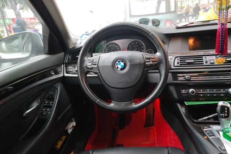 Used BMW 5 Series 2013 525Li Leading Model Steering Wheel