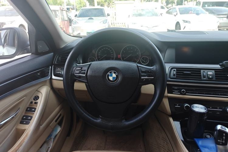 Used BMW 5 Series 2013 525Li Luxury Model Steering Wheel