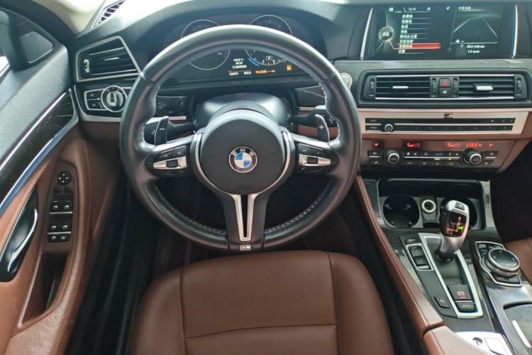 Used BMW 5 Series 2013 535Li Leading Model Steering Wheel