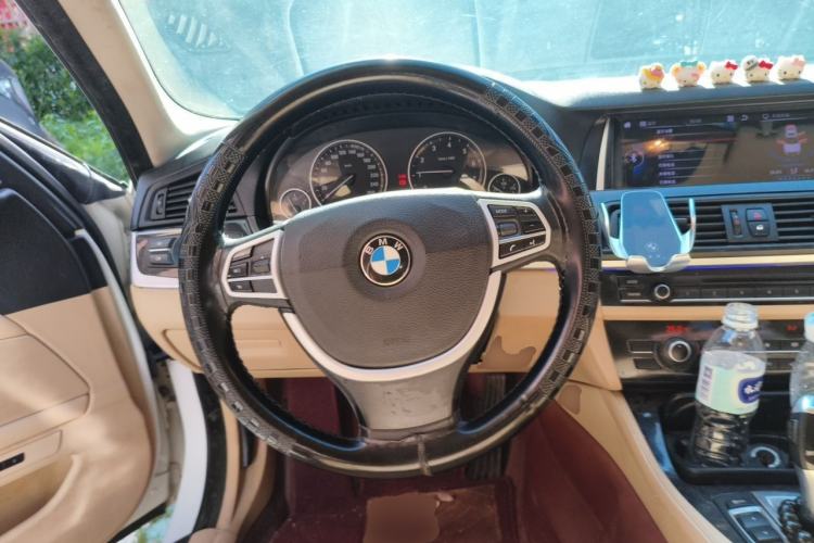Used BMW 5 Series 2013 520Li Elegant Edition Steering Wheel