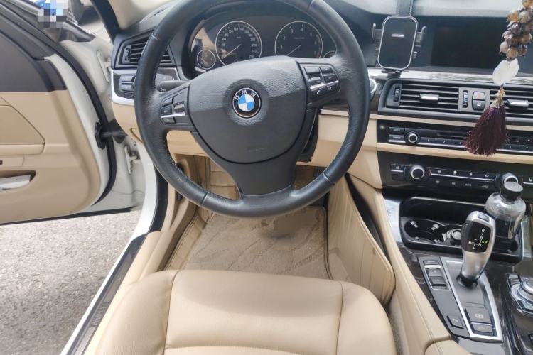 Used BMW 5 Series 2013 525Li Leading Model Steering Wheel
