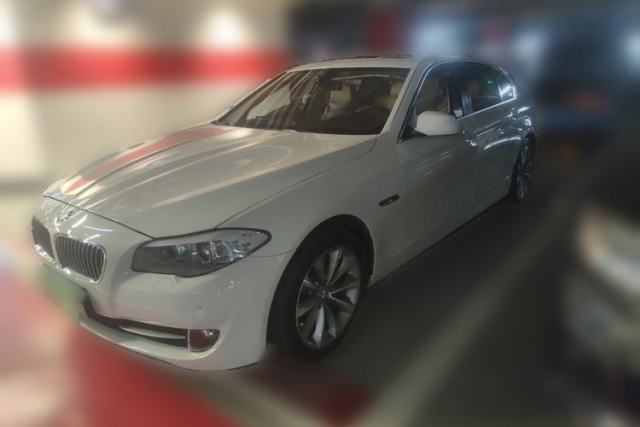 Used BMW 5 Series 2013 530Li Leading Model