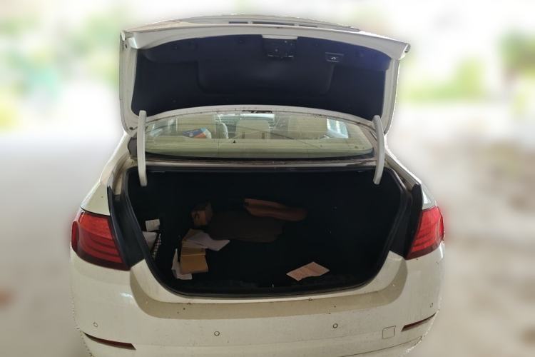 Used BMW 5 Series 2013 525Li Luxury Model Trunk