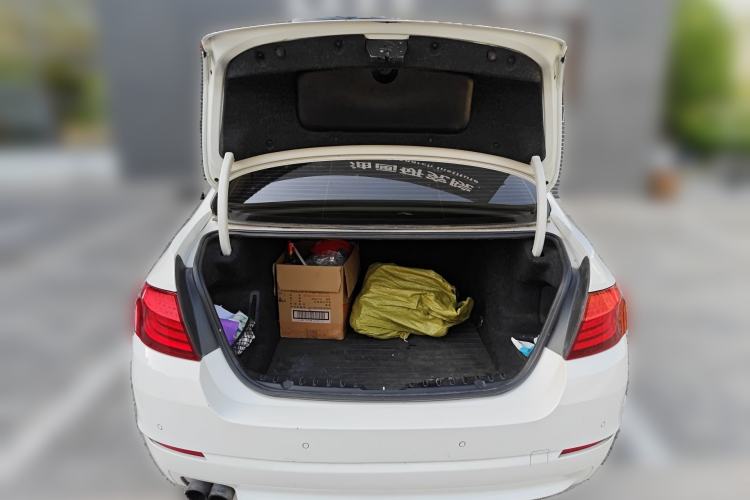 Used BMW 5 Series 2013 520Li Elegant Edition Trunk