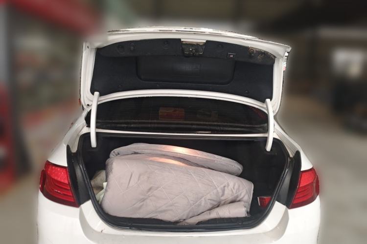 Used BMW 5 Series 2013 525Li Luxury Model Trunk