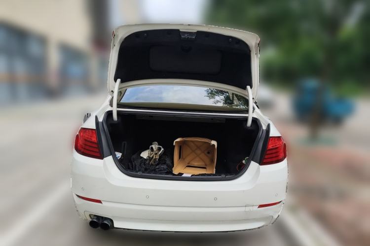 Used BMW 5 Series 2013 520Li Elegant Edition Trunk