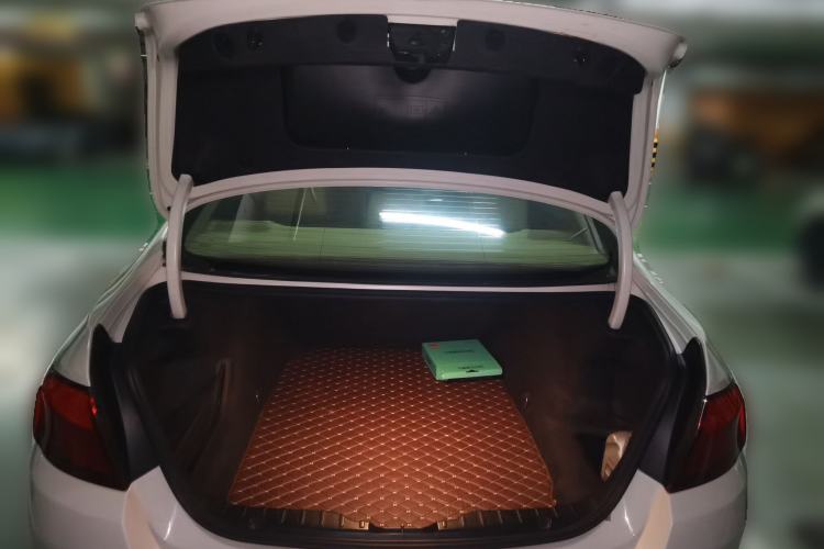 Used BMW 5 Series 2013 525Li Luxury Model Trunk