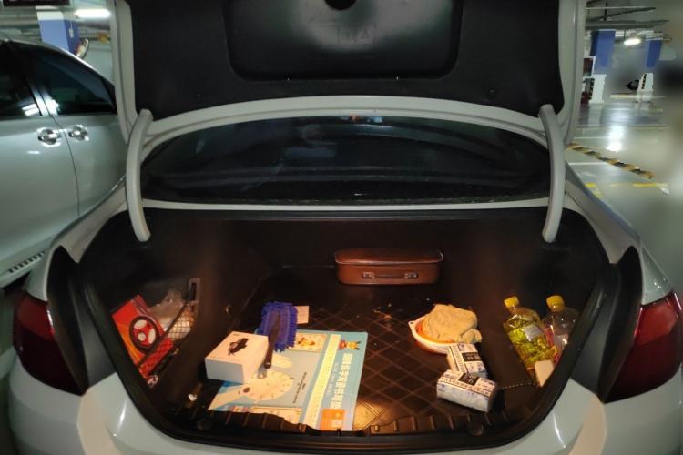 Used BMW 5 Series 2013 525Li Luxury Model Trunk