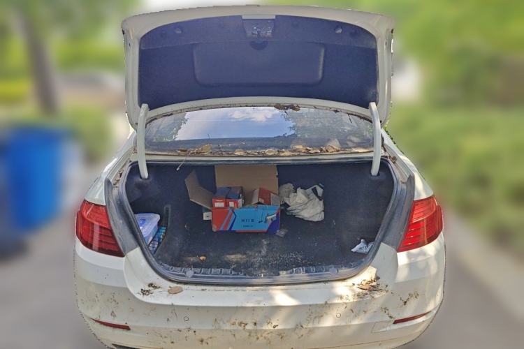 Used BMW 5 Series 2013 525Li Leading Model Trunk