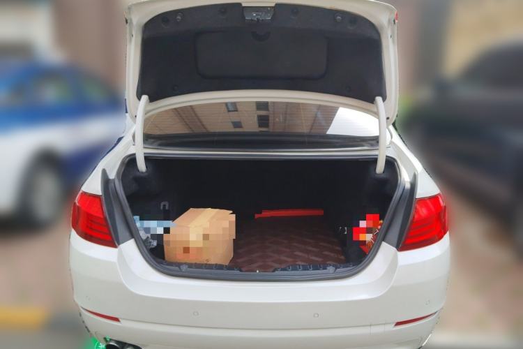 Used BMW 5 Series 2013 520Li Elegant Edition Trunk