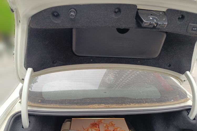 Used BMW 5 Series 2013 525Li Luxury Model Trunk