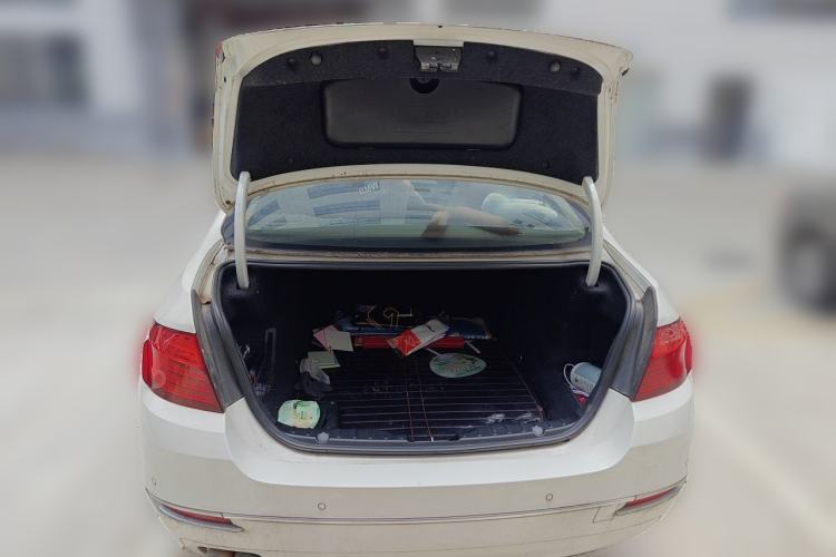 Used BMW 5 Series 2013 525Li Zhuole Edition Trunk