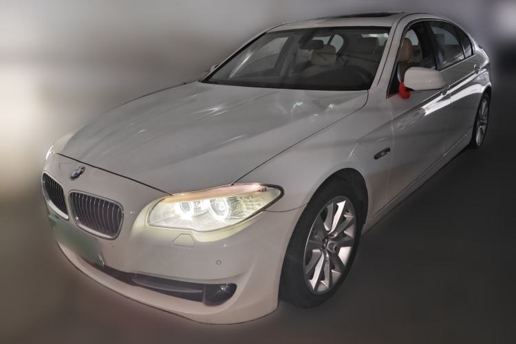 Ojetý BMW 5 Series 2013 530Li Leading Model Guazi used car, China used car export, Used car for sale, Used  cars, Cheapest cars for sale