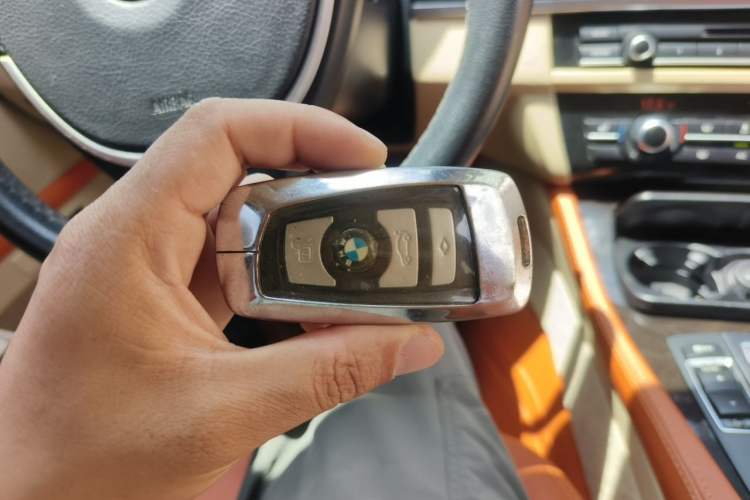 Used BMW 5 Series 2013 525Li Leading Model Vehicle Key