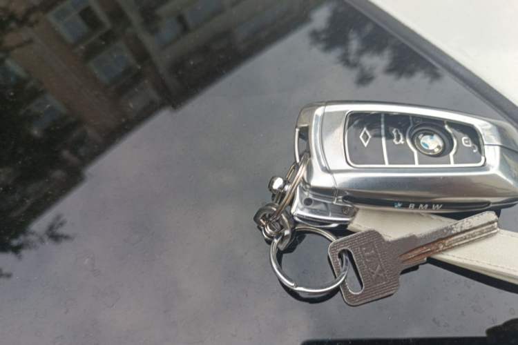 Used BMW 5 Series 2013 525Li Leading Model Vehicle Key