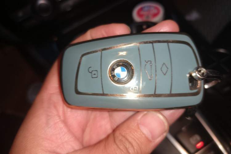 Used BMW 5 Series 2013 525Li Luxury Model Vehicle Key