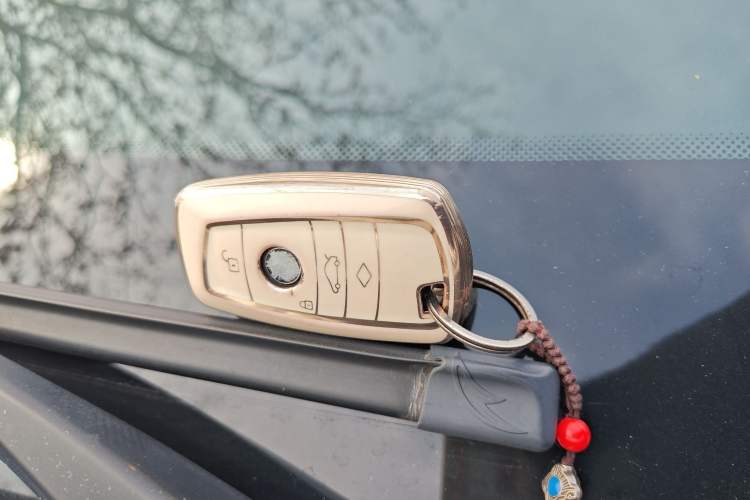 Used BMW 5 Series 2013 525Li Luxury Model Vehicle Key