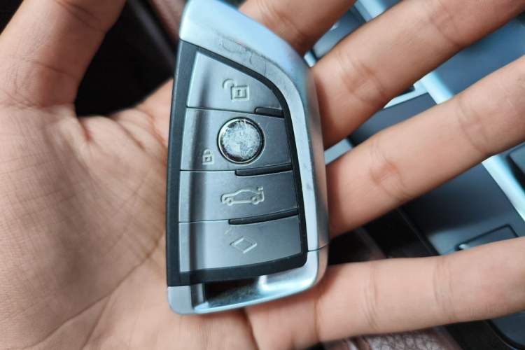 Used BMW 5 Series 2013 530Li Leading Model Vehicle Key