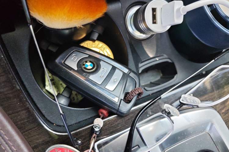 Used BMW 5 Series 2013 525Li Leading Model Vehicle Key