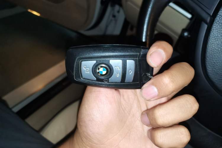 Used BMW 5 Series 2013 525Li Luxury Model Vehicle Key