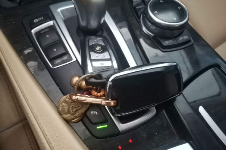 Used BMW 5 Series 2013 525Li Luxury Model Vehicle Key