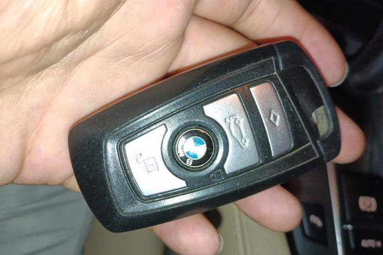 Used BMW 5 Series 2013 525Li Luxury Model Vehicle Key