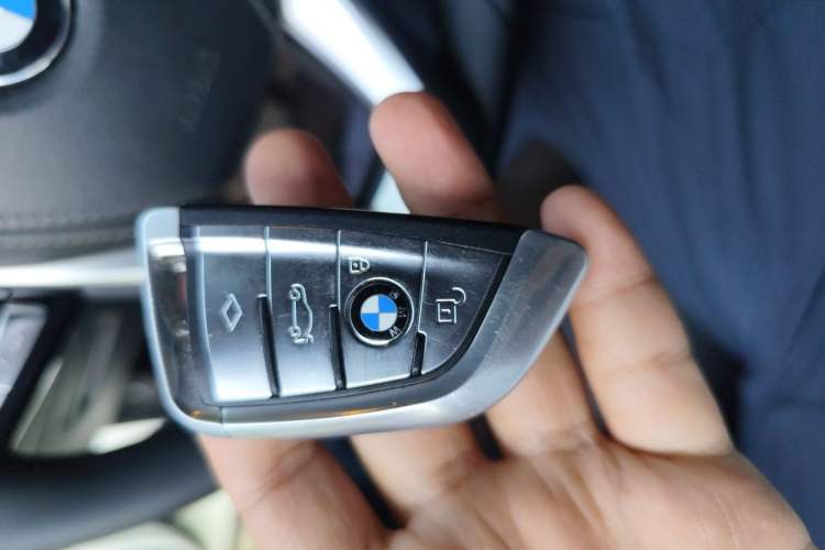Used BMW 5 Series 2013 525Li Leading Model Vehicle Key