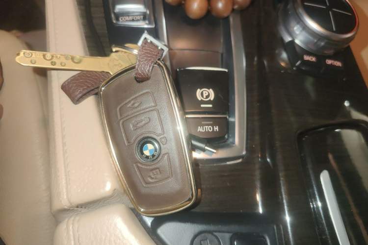 Used BMW 5 Series 2013 530Li Leading Model Vehicle Key