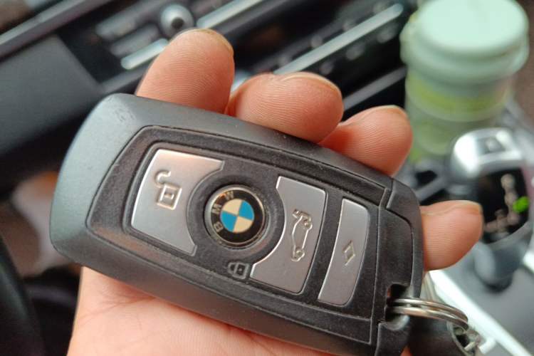 Used BMW 5 Series 2013 525Li Luxury Model Vehicle Key