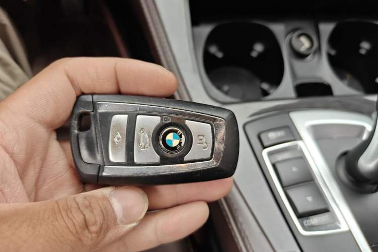Used BMW 5 Series 2013 525Li Luxury Model Vehicle Key