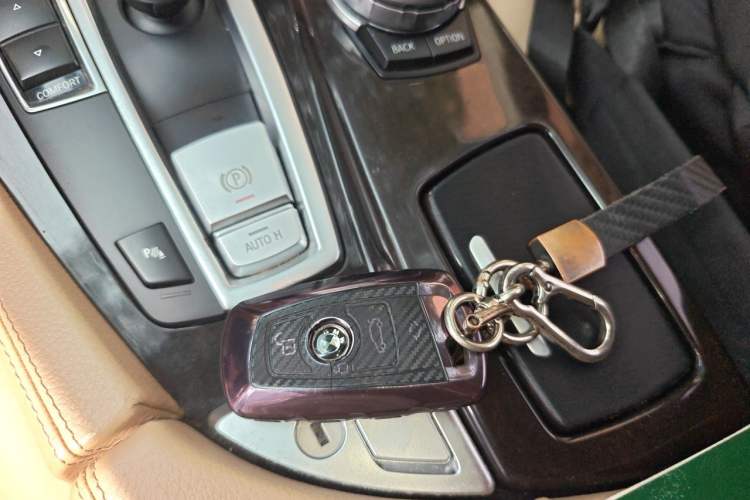 Used BMW 5 Series 2013 525Li Leading Model Vehicle Key