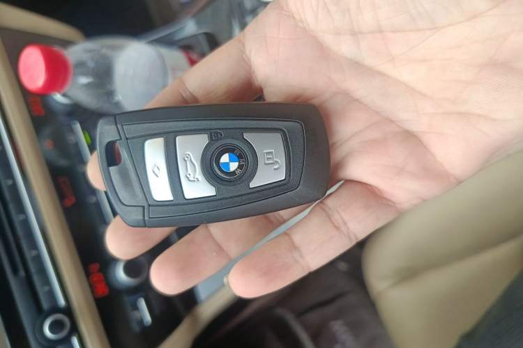 Used BMW 5 Series 2013 525Li Luxury Model Vehicle Key