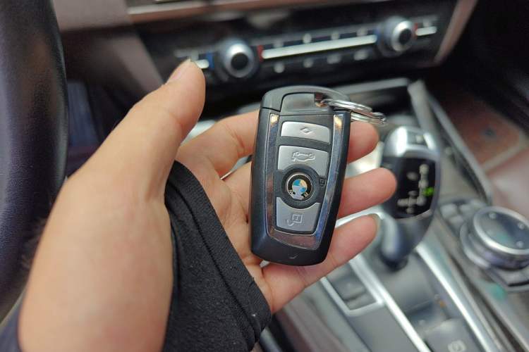 Used BMW 5 Series 2013 525Li Zhuole Edition Vehicle Key