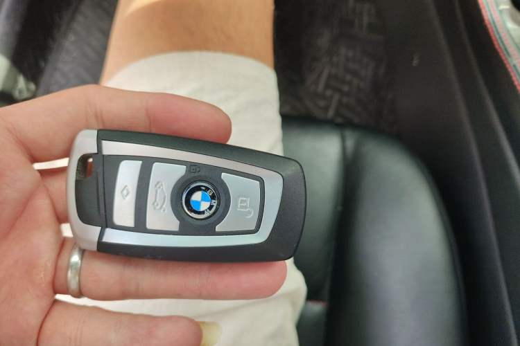 Used BMW 5 Series 2013 525Li Luxury Model Vehicle Key