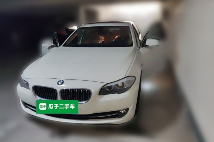 Ojetý BMW 5 Series 2013 530Li Leading Model Guazi used car, China used car export, Used car for sale, Used  cars, Cheapest cars for sale