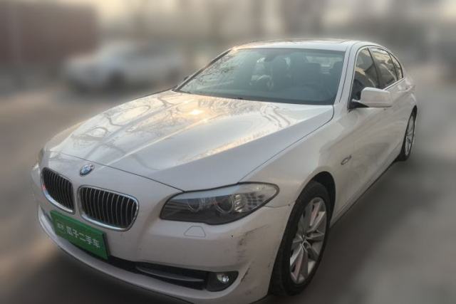 Used BMW 5 Series 2013 530Li Leading Model